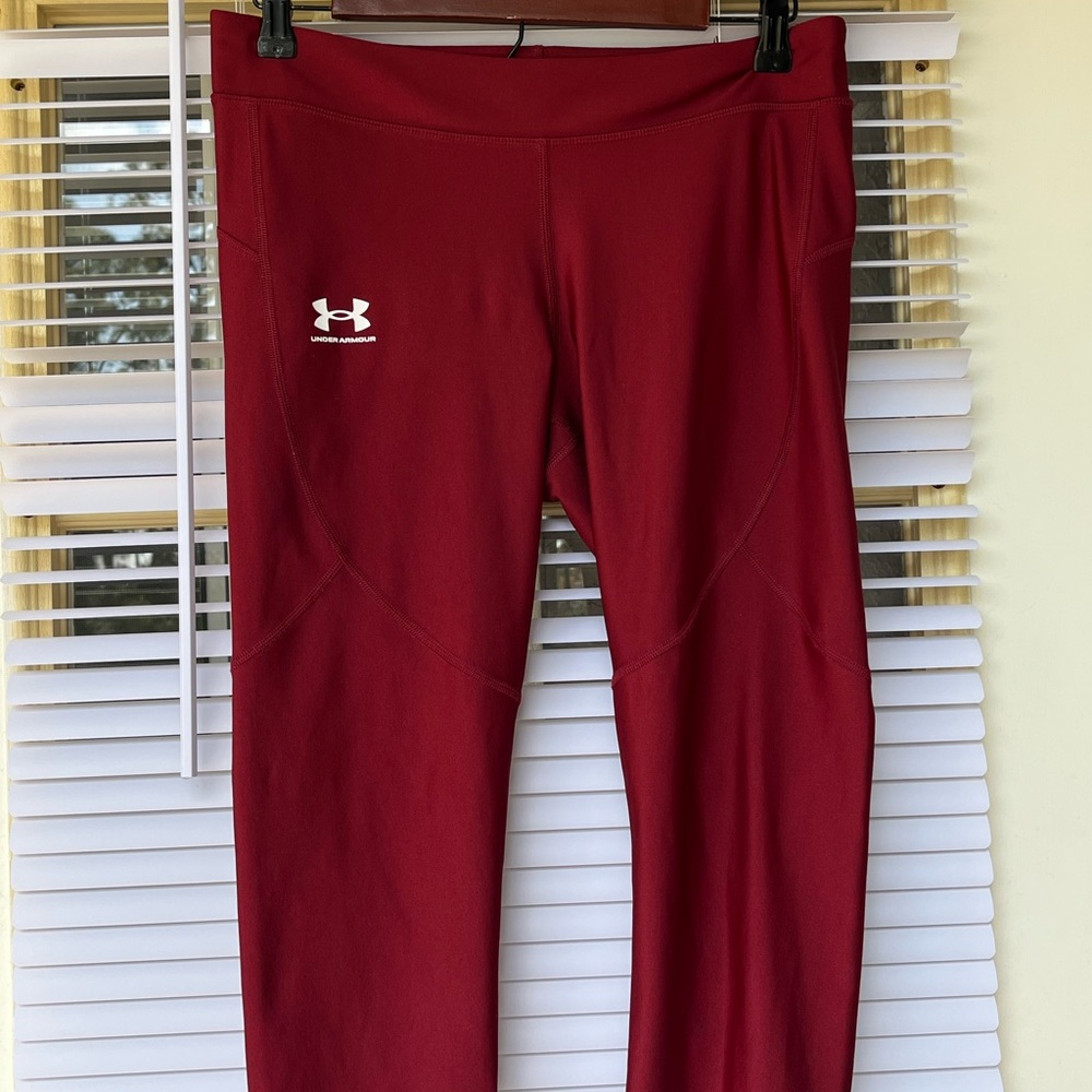 Under Armour Red Leggings